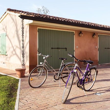 سوزارّا B&B Residence Il Ciliegio , Via Villa Superiore 93 Luzzara المظهر الخارجي الصورة